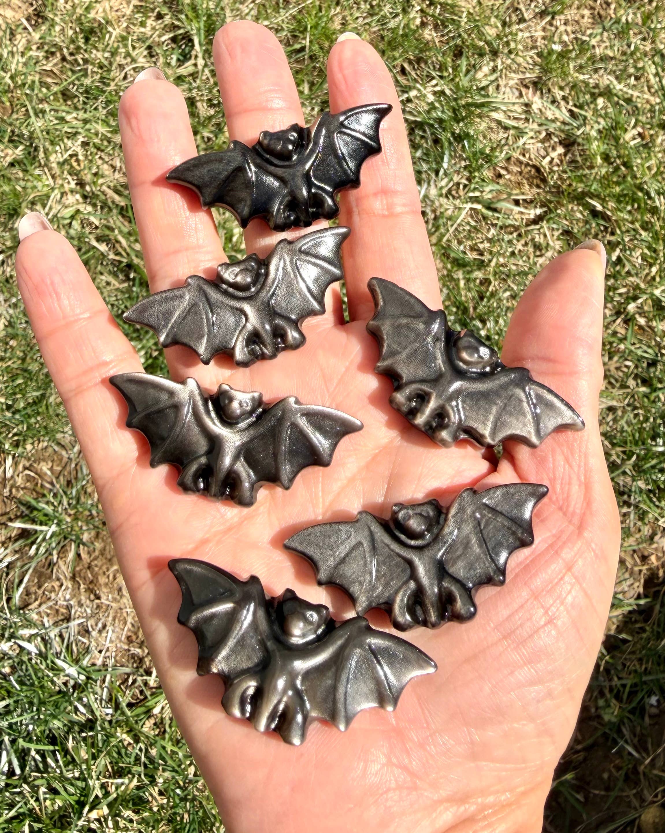 Silver Sheen Obsidian Bat