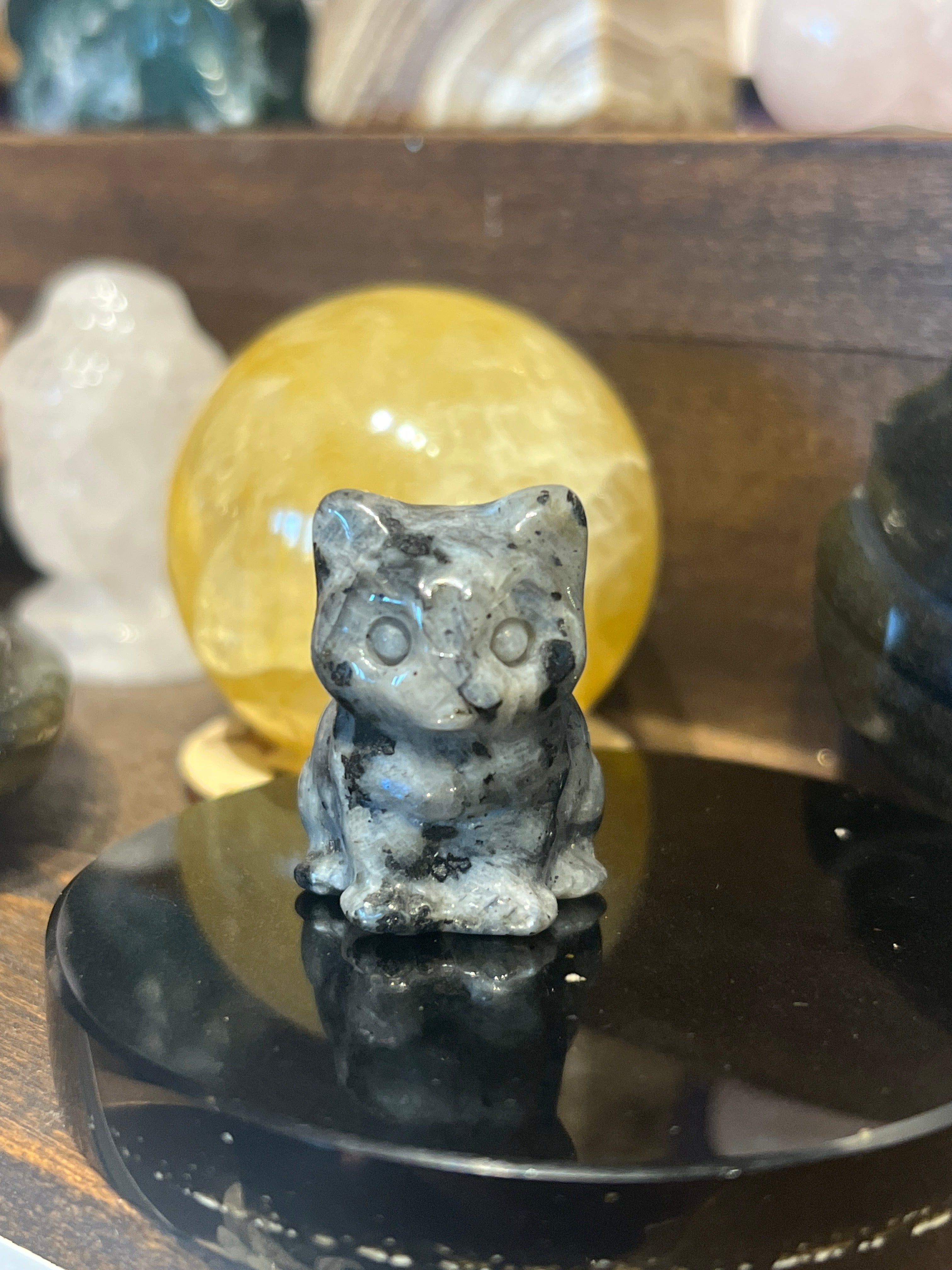 Crystal Cat Carving