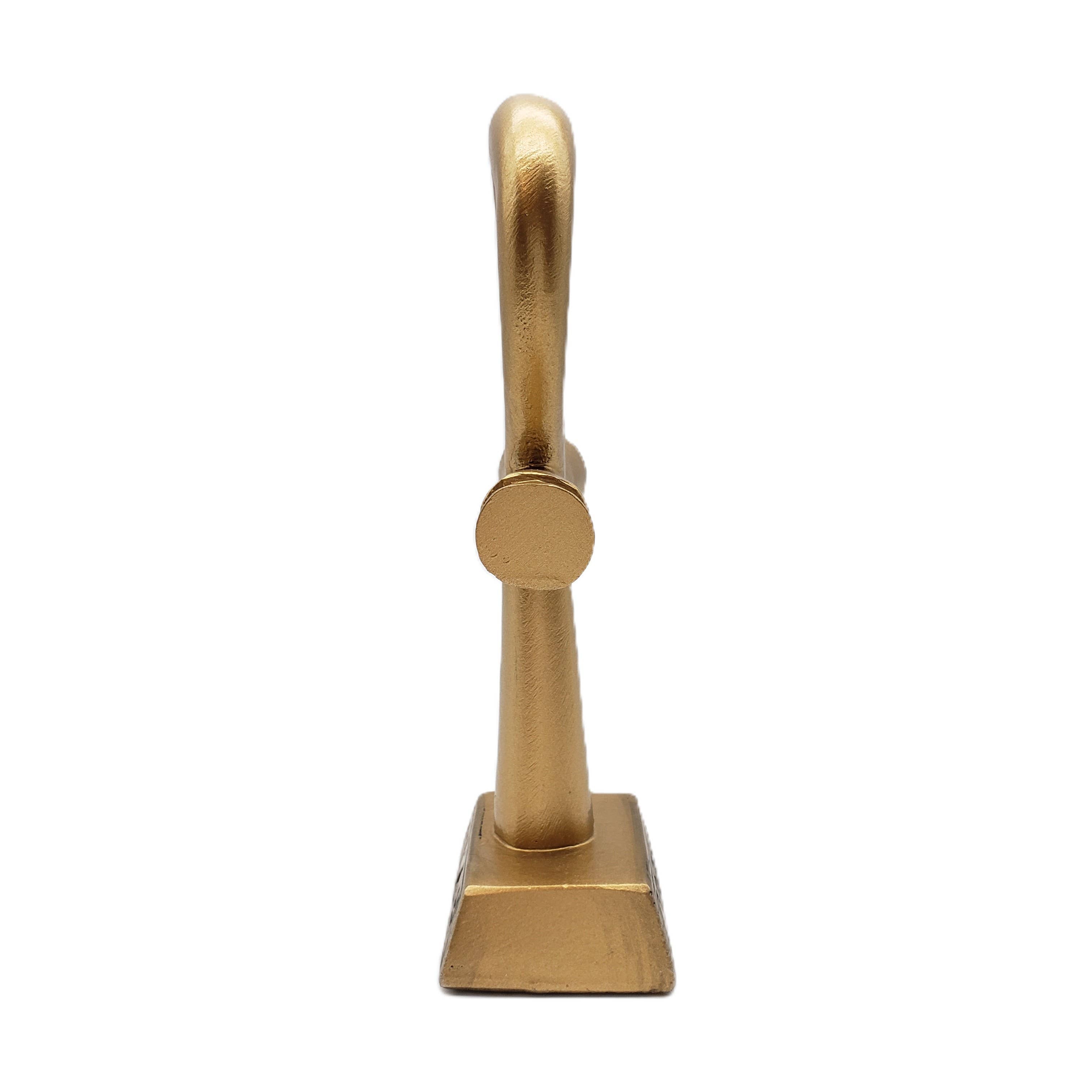 Ankh Statue