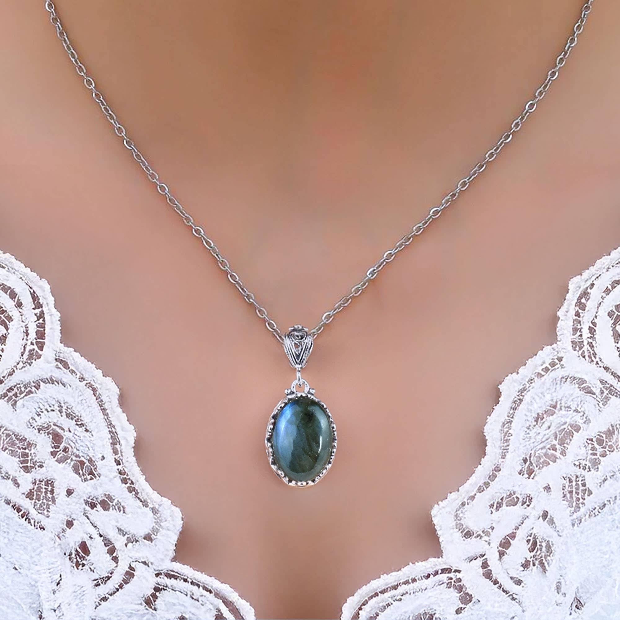 Labradorite & Sterling Silver Necklace