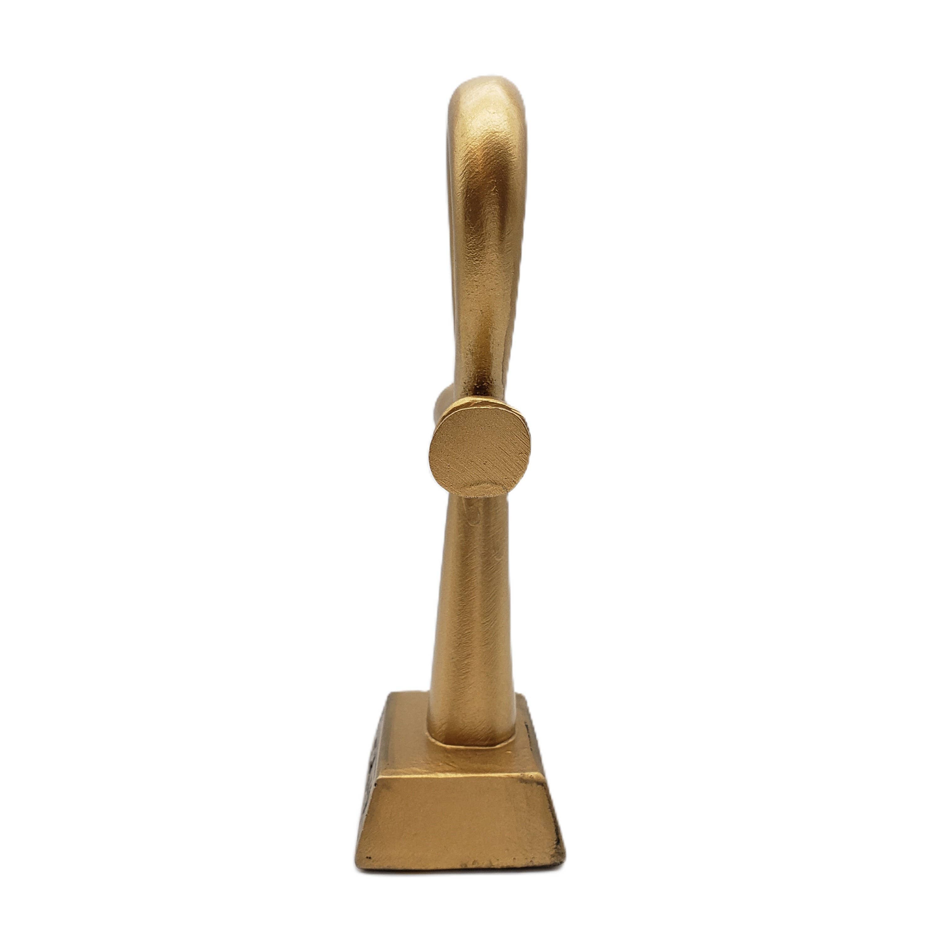 Ankh Statue