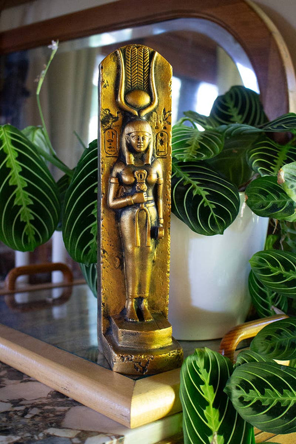 Queen Nefertari Bronze