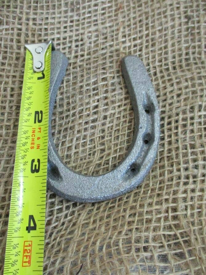 Medium Horseshoe