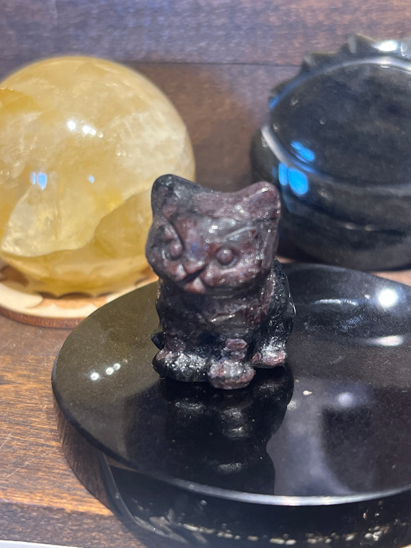 Crystal Cat Carving