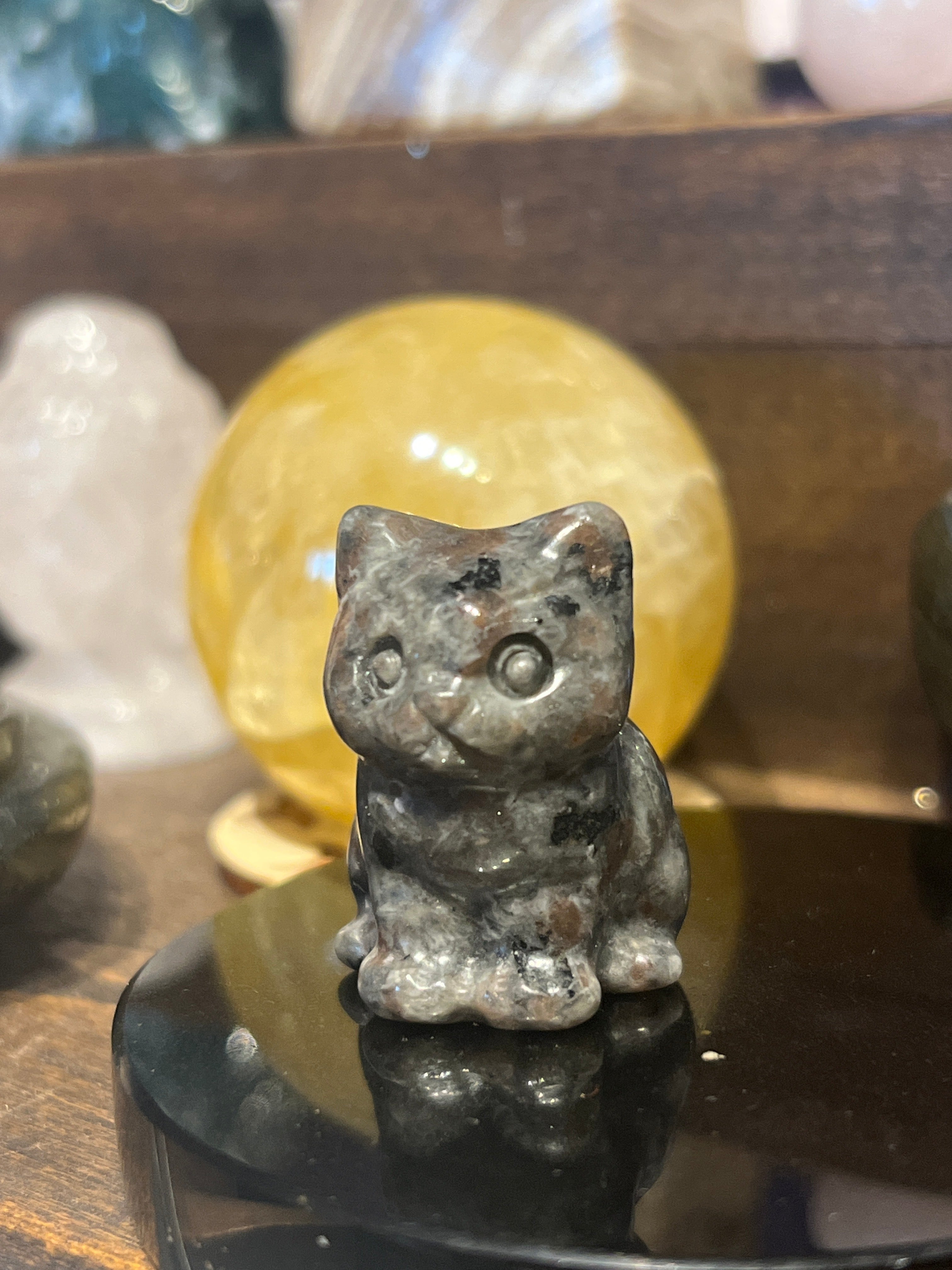 Crystal Cat Carving