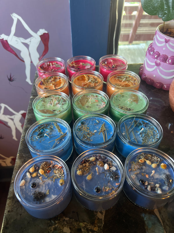 Déjà Vu's Dressed Candles