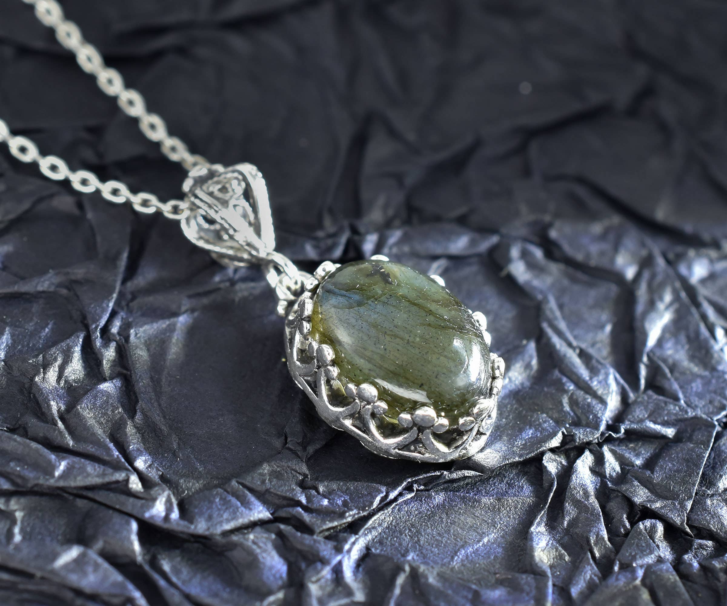 Labradorite & Sterling Silver Necklace